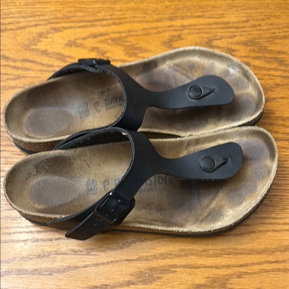 Birkenstock Thong Sandals - Picture 2 of 5
